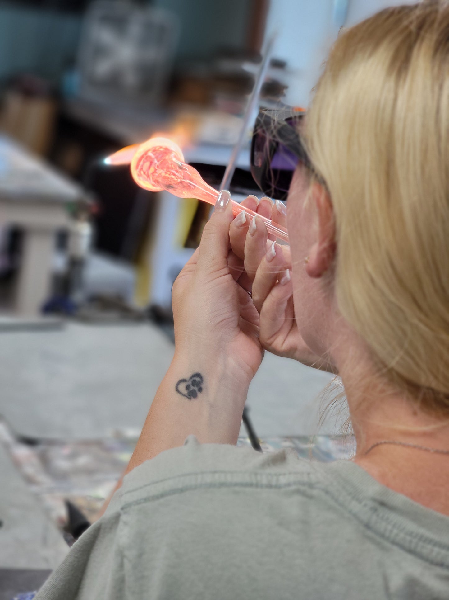10/1/2025 Wednesday 6pm - Glass Blowing w/ Peluso Glass