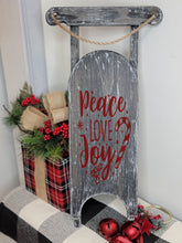 12/17/2022 Sunday 6pm - Holiday Sleds with Minwax($56+)